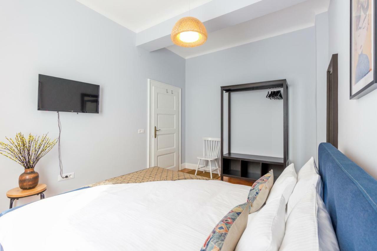 City Chic 3 Bedroom Apartment Cluj-Napoca Luaran gambar