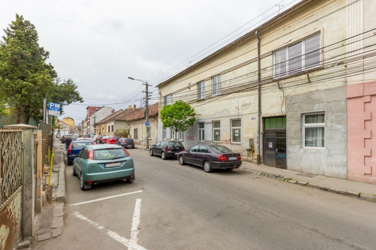 City Chic 3 Bedroom Apartment Cluj-Napoca Luaran gambar
